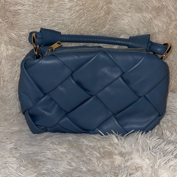 NWT Valentina Fiore Woven Purse - Picture 1 of 7